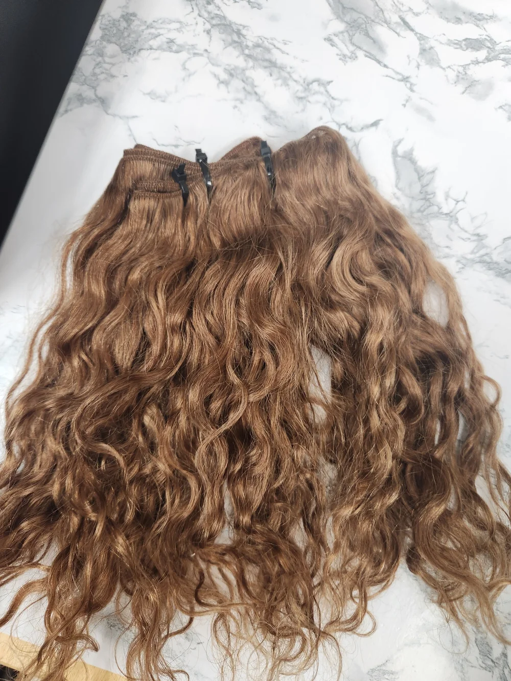 Clip-In Wavy Hair Extensions - Light Brown